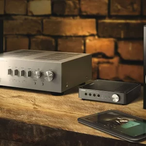 Yamaha WXC-50 MusicCast Wireless Streaming Preamplifier with Wi-Fi, Bluetooth, and Apple AirPlay